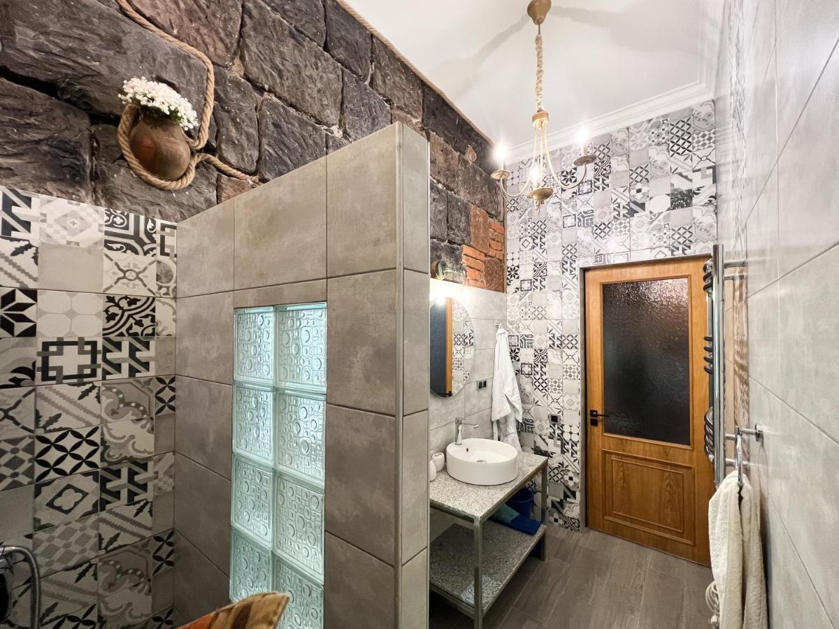 Aros Apartment Gjoumri Kültér fotó