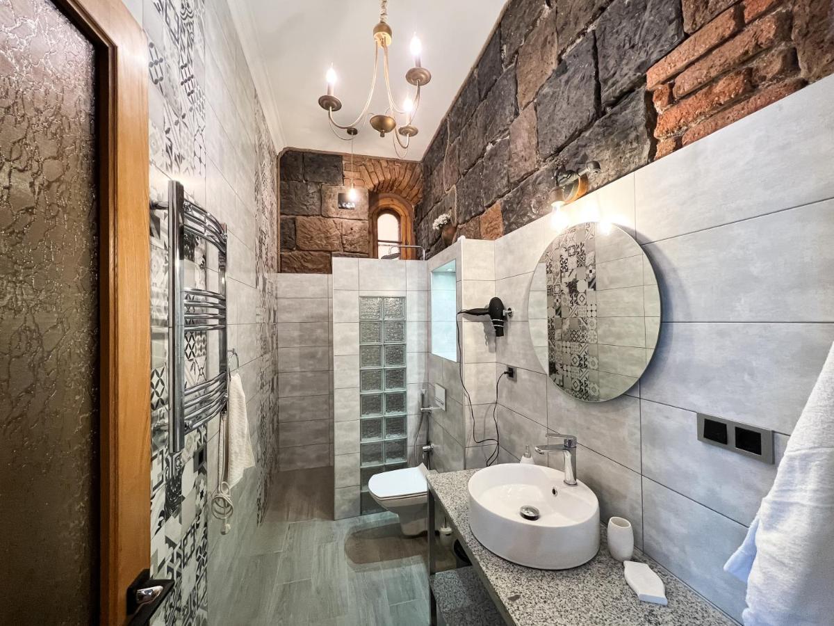Aros Apartment Gjoumri Kültér fotó